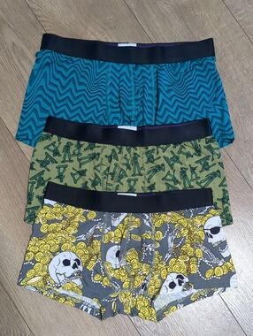 Me Undies Lot Of 3 pairs Pattern trunk briefs Underwear Men's size Small
